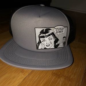 Men’s climbing flat rim hat